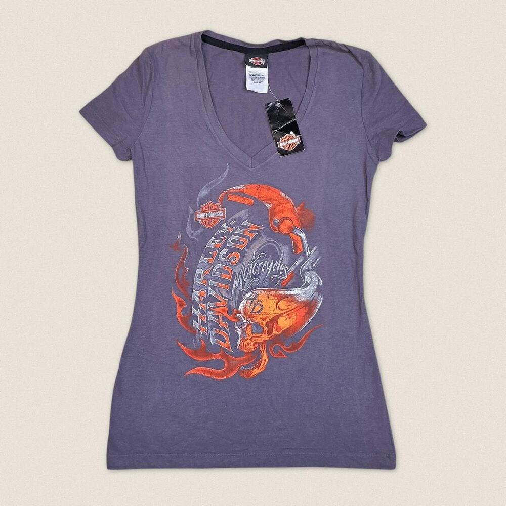 Harley Davidson Skull Flame Short Sleeve V-neck‎ T-Shirt - Size XS Women’s